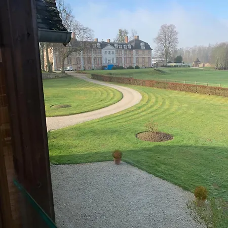 Le Pommier Doux, Maison D'hote Du Domaine Du Chateau D'argeronne Gasthof