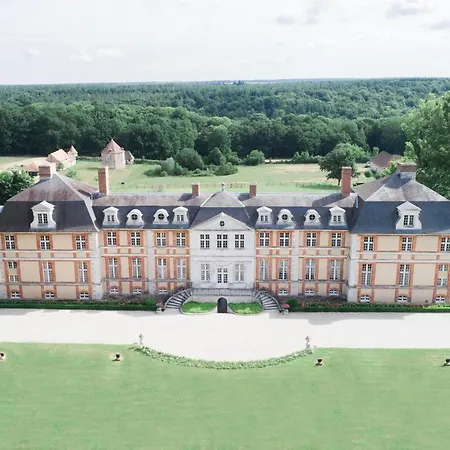 Le Pommier Doux, Maison D'hote Du Domaine Du Chateau D'argeronne Gasthof