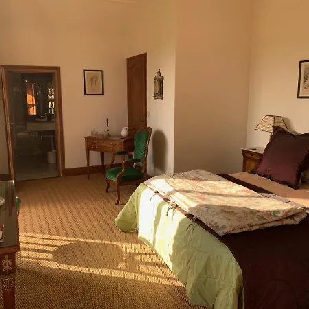 Le Pommier Doux, Maison D'hote Du Domaine Du Chateau D'argeronne Konukevi La Haye-Malherbe